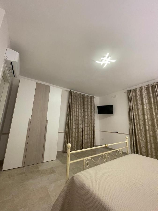 Allivigne Rooms & Pool 폴리나노 아마레 외부 사진